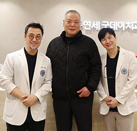 백현만